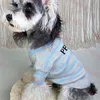 Designer cão vestuário animais de estimação camisola de malha carta listra cães t camisa verão fino pet t roupas melhor qualidade