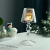 Portacandele in cristallo europeo Candeliere da tavolo a forma di lampada da pranzo in vetro con decorazioni per feste di nozze