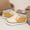 Babyschoenen plaid Baby Meisjes Jongens Canvas wandelaars mocassins Zachte bodem Bebe Anti slip schoenen 230626