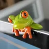 Dekorativa föremål Figurer Frog harts Hantverk Datortillbehör Desktop Decoration Creative Animal 230626