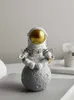 Decorative Objects Figurines Nordic Modern Astronaut Miniature Figurines Resin Craft Home Fairy Garden Desk Decoration Furnishing Articles Room Accessories