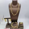 Orecchini di collana set Gold Drop Fashion Women Dubai Italia ANello bracciale di lusso Bracciale ad anello classico Lady Party Gioielli quotidiani