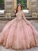 Lilas Lavande Princesse Puffy Quinceanera Robes Hors Épaule 3D Floral Lace-up Corset Cathédrale Train robe de 15 anos