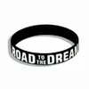 Bracelet Fashion Punk "The Road to Dreams" "Never Give Up" Inspiration Bracelet en caoutchouc de silicone Bracelet élastique Cadeau 230627