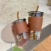 Muggar 350 ml 450 ml Creative Glass Coffee Straw Cup med locket värmebeständigt vattenflaska Ölet TEA Drinkware Par Coffee Mugg med halm 230626