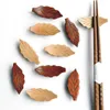 Flatware Sets Creative Leaf Shape Wooden Chopsticks Holder Stand Spoon Fork Rack Craft Dinner Tableware Kitchen Accessories