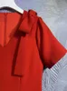 Robes de soirée à manches courtes Bow femmes A-ligne couleur rouge élégante col en V Slim Fit Lady robe de soirée