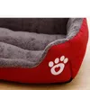 Łóżka kota meble zwierzakowe duże łóżko dla psa ciepłe domy cukierki kwadratowe nutnę dla małych średnich psów Puppy plus rozmiar koszy 230626