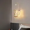 Lampada da parete Biewalk Swan Gold Crystal Comodino Camera da letto Soggiorno Decorazioni per la casa Illuminazione per interni a LED