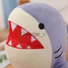 Doldurulmuş Peluş Hayvanlar Köpekbalığı Komutanı Yepyeni Anime Final Fantasy XIV FF14 Sevimli Köpekbalığı Yumuşak Peluş Bebek Peluş Oyuncak Karikatür Noel Hediyesi 30 cm J230628