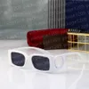 Lyxiga solglasögon 33002 Rektangellinser UV400 Strålningsbeständig personlig retro glasögon Kvinnor Män Designer Full Fram Glasögon Partihandel Märke E 7i5M''g ''