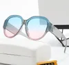 Homem óculos de sol de luxo designer Full Frame Rount Round Lens Sunglasses Sunglass Feminino Multi-Color Opcional com caixa