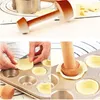 Pişirme Kalıpları DIY Ahşap Tart Pasta Sabotaj Mini Pan Kalıp Çift Taraflı Dayanıklı Yumurta Makinesi Kalıp İtici Eggtart