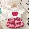 衣料品セット幼児のかわいいTシャツshorts夏の女の子の服を着たカジュアル2ピーススーツ幼児トレンディシンプルシンソフトティー衣装230627