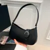 Bolsas de cintura bolsos de hombro de cuero artificial sólido para mujeres bolsos cuadrados casuales diseñadores damas en axila 230627