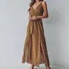 Sukienki zwykłe sukienka projektantka 2023 Summer podzielony pasek Europejska amerykańska wersja A-line długa luźna kostka spódnica plaża