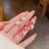 Orecchini pendenti con perle rosa pesca 2023 Gioielli da ragazza di design in resina estiva carina e fresca da donna di tendenza