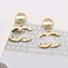 Designers örhänge Stud Letter Famous Women Fashion Rhinestone Round Earring Letter Wedding Party Jewerlry High Quality 18K Gold Plated 20Style