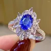 Cluster Ringen QLuxury Zilveren Kleur Ring Grote Ovale Edelsteen Vrouwelijke Verjaardagscadeau Luxe Vinger Feestsieraden