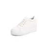 Stövlar svartvitt dold kilhäl toffel casual skor hög plattform sommar höstkvinnor s sneakers 230628