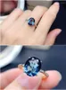 Cluster Ringen Chique Beknopte Blue Crystal Topaz Zirkoon Diamanten Edelstenen Voor Vrouwen Wit Goud Zilver Kleur Sieraden Bague Bijoux Accessoire