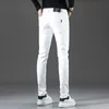 Men's Jeans Designer Guanghou Xintang Jeans、Cotton Bullet、Koreanバージョン、スリムフィット、ハイエンドヨーロッパ製品、黒と白のタイガーヘッドNY6i