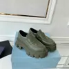 디자이너 드레스 슈즈 모노리스 로퍼 고무 플랫폼 스니커즈 여성 가죽 슬리퍼 Chunky Round Head Sneaker 두꺼운 바닥 로퍼