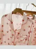 Pyjama d'été rose pour femme Ensemble de pyjama rose de haute qualité Lmitation Revers en soie Honey Peach Print Nightwear Button Pocket Short Sleeves