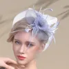 女性女性ヘッドピース魅惑的メッシュフラワーヘアフェザーハットウェディングパーティーブライダル新しい2021フォーマルウェアハットプロムカクテルHO5237713