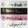 Party Favor Bride Tribe Sash Set-Fira Bachelorette i stil med vita svarta champagnestreamers för brud-to-be och brudsma dhx2k