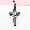 ペンダントネックレスWeiyu Alloy Wood Cross PU Leather Rope Long Collier Statementネックレス