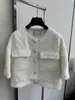 Kvinnorjackor Designer Heavy Duty White Sequin Woven Round Neck Design med oemotståndlig skimrande överkropp Fantastisk jacka YMLH