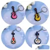 Keychains Lanyards 10 Styles Creative Musical Keychain PVC Mini Piano Guitar Drums Söt för Woman Man Child Key Prydnad Drop Deli Dhgyo