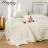 Blankets REGINA Brand Chenille Knitted Scandinavian Style Love Heart Twist Fringes Design Soft Warm Thick Blanket For Bed Sofa 230626