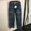 Il denim delle donne ricamate ansima le lettere Jeans Fashion Sports Casual Jeans affascinanti