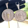 Łańcuchy Wysokiej jakości pełne utwardzone bling 5a cz pendant pistolet jezus duży okrągły urok w kształcie złotego hopu hip -hopu lodowane rock punkowe biżuterie biżuteri