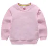 T-shirts Jongens Basic Stijl Sweatshirt Kinderen Herfst Effen Kleur Innerlijke Bijpassende Tops Kinderen 18M 14T Homewear Peuter lente Pyjama 230627