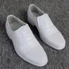 Botas de tamanho grande desempenho sapatos de couro branco masculino três sapatos militares massh de malha de casamento de sapatos de casamento sólido oxfords wearresistante