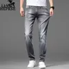 Jeans pour hommes designer léger luxe haut de gamme jeans hommes slim droite décontracté pantalons longs marque de mode broderie VHVB