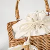 女性用のバックパックレイタンの手作り織物とハンドバッグレディースレースボウノットバスケットトートビーチハンドバッグ230628