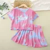 Summer New Girls 'Tie Dyed Sleeve Short Fashion Conjunto de dos piezas Mediano a grande Falda deportiva para niños niños niñas ropa de otoño conjuntos para niños