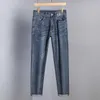 Designer de jeans pour hommes Thin Summer Slim Fit Straight Casual Long Pants Fashion European ZB7C