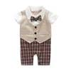 Rompers Gentleman Baby Style Kort ärmbröllop och festpojkar Klipp Romper 230628