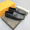 Designer-Fahrerschuhe, Penny-Loafer, rutschiges, weiches Wildleder, handgenähtes Obermaterial, Gummisohle, Kalbsleder, geprägte Buchstaben, männliche Fahrer, Mokassin-Muster, Freizeitschuhe.