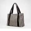 2023 grande capacité Stripe swiss gear sacs à bandoulière mode féminine Multi toile polyvalent sac fourre-tout sac à dos extérieur