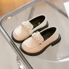 Sneakers Spring Autumn Kids Leather Shoes Korean Style Fashion Girls Pearls Casual Princess Soft Loafers Simple Children Black 230628