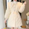 Kvinnors dike rockar koreanska förtjockande midja bomull kudde kappa mode söt spets doll krage bunden kvinnlig 2023 vinter för kvinnor