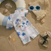 Twopiece MA Baby 04y Toddler Infant Kid Baby Boy Swimsuit Kokosowy druk drzewa kokosowego Krótkie rękawie stroje kąpielowe Summer Baiting Bathing Suit 230628