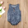 Strampler Baby Sommerkleidung Denim Strampler Kleinkind geborenes Baby Jungen Mädchen ärmellos Knopftasche Strampler Overalls Lässige Outfits 230628