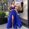 Etniska kläder Spaghetti V Neck Vestidos Sexig Suspended Slim Fit Split Asymmetrical Sweep Train Prom Dress Elegant Celebrity Banket